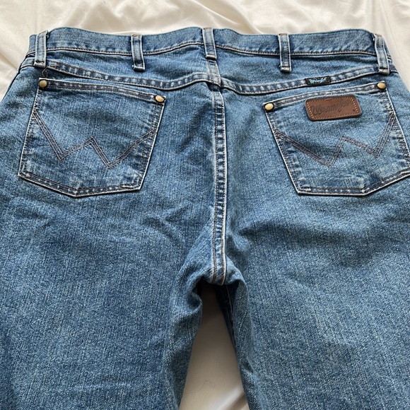 Wrangler Regular fit Blue Jeans - Picture 7 of 10